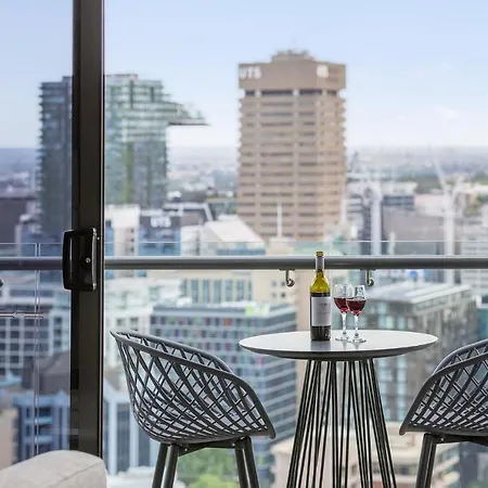 Meriton Suites Campbell Street, Sydney Exterior photo View from a balcony
