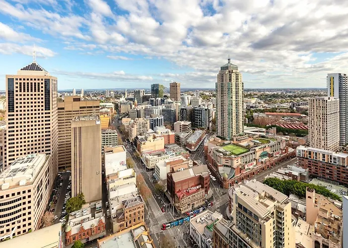 Meriton Suites Campbell Street, Sydney
